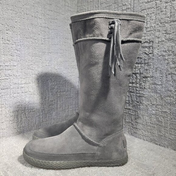 UGG Emerie Women’s Size 6 US Gray Suede Knee High Winter Dress Boots 1106754 - Picture 3 of 10